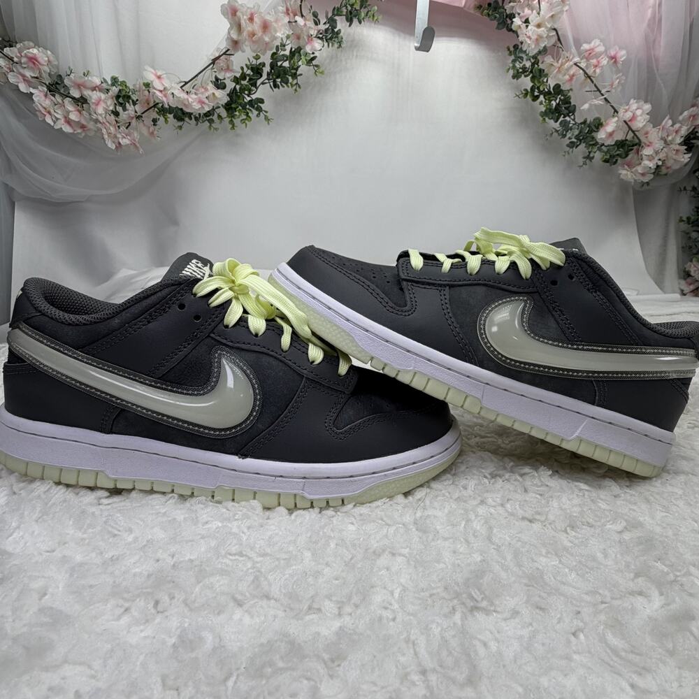 Nike Dunk Low GS Glow in the Dark Charcoal Size 5 Youth